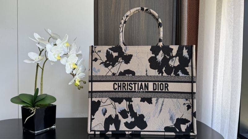 Christian Dior Shopping Bags